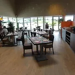 Hotel Brit Confort 3*