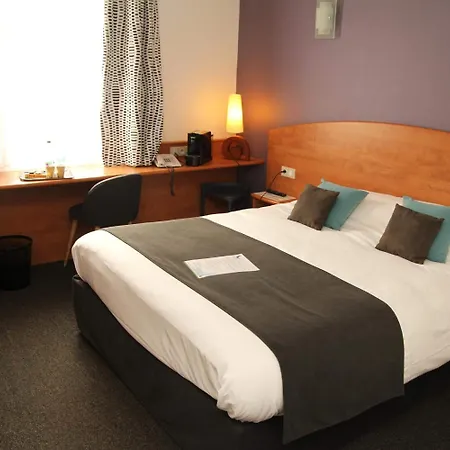 Brit Hotel 3*